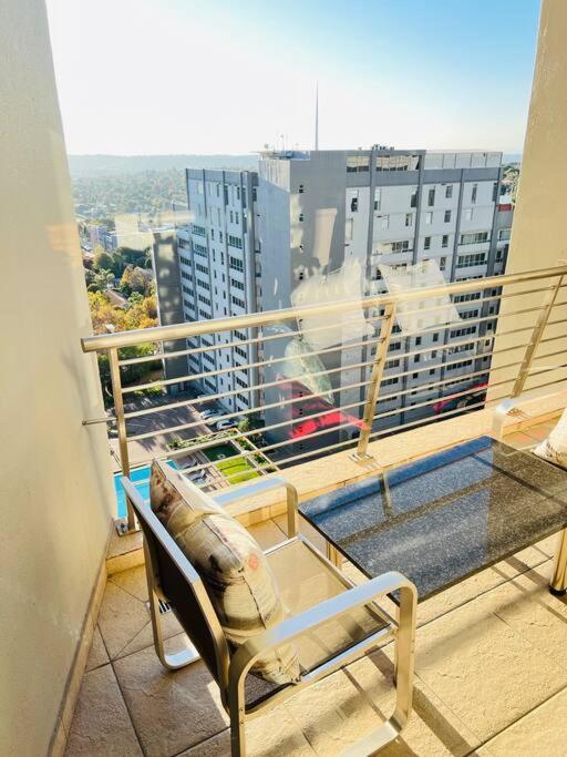 Duplex Penthouse 24H Electricity Apartment Johannesburg Exterior foto